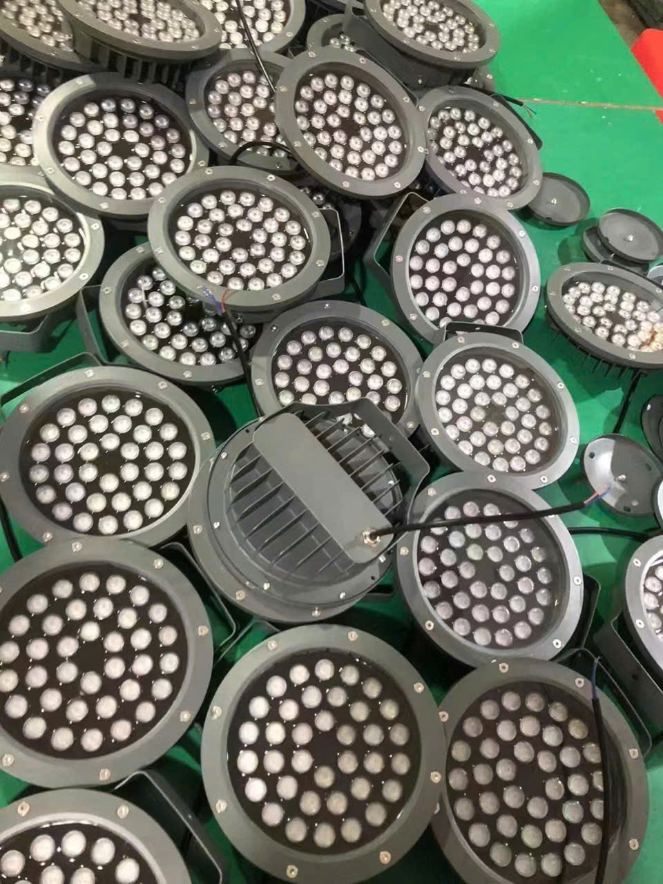 Đèn Led Âm Nước Chôn Inox NCACI